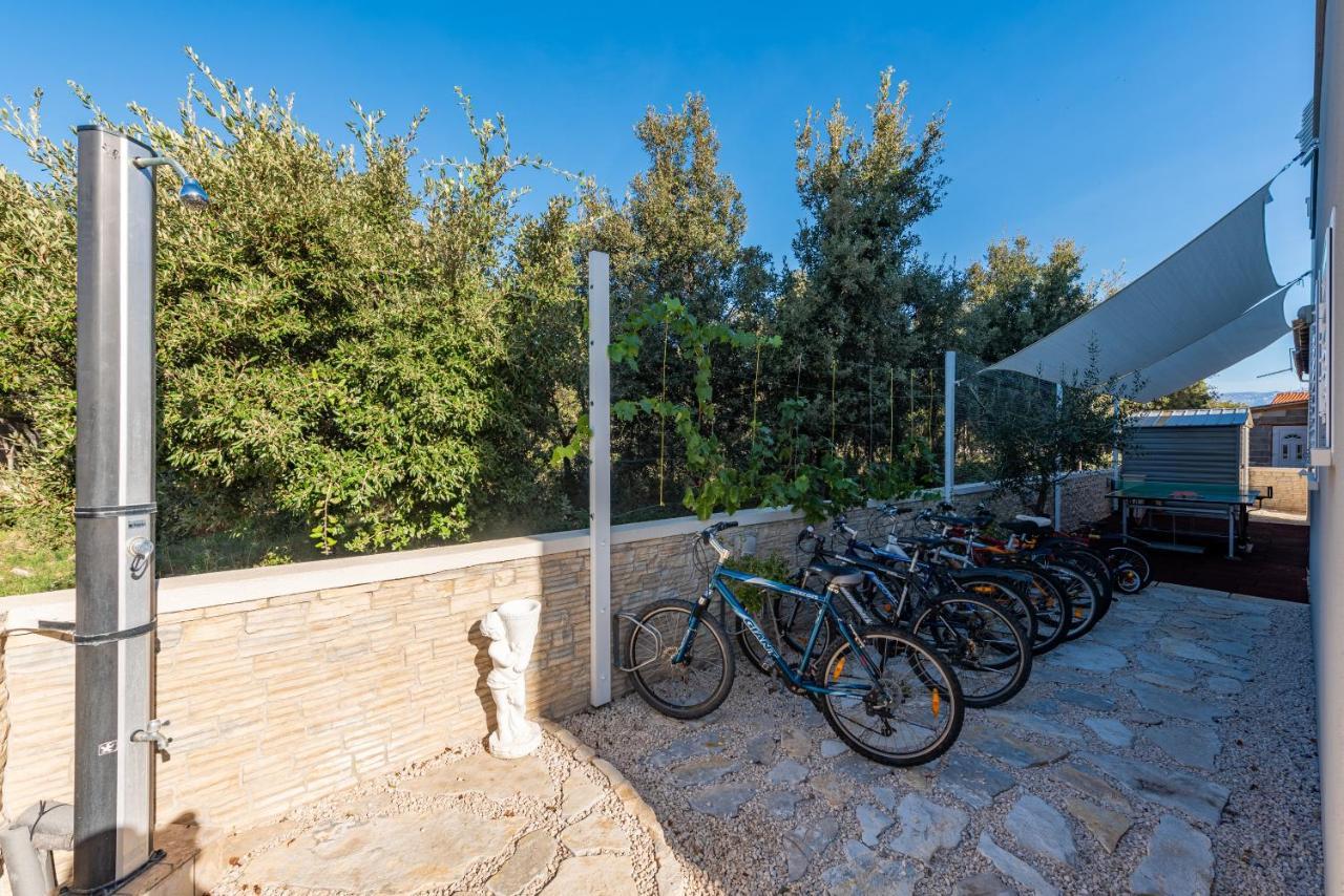 Ferienwohnung Hibiskus App1 Vir Exterior foto